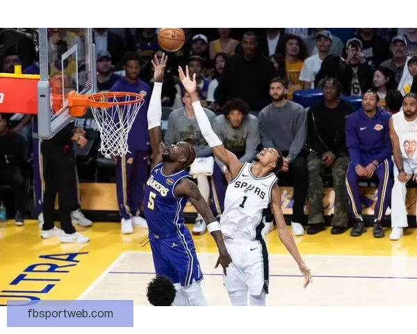 马刺主帅透露文班脚踝有些不适 赛后将冰敷情况不严重