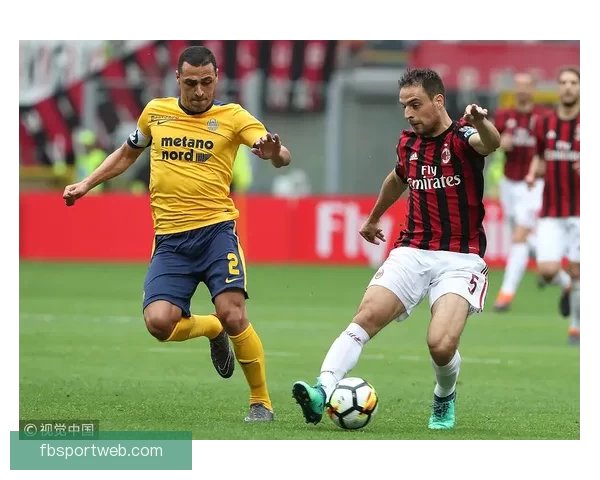 意甲焦点战维罗纳对阵佛罗伦萨今日比赛直播动态追踪